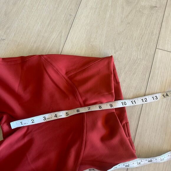 Lululemon women’s leggings size 2 - Picture 4 of 8